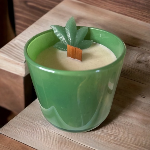 Gorgeous Hemp Wax scent is Goji Berry & Hemp with a green agate Crystal!Last 1️⃣ - Picture 2 of 2